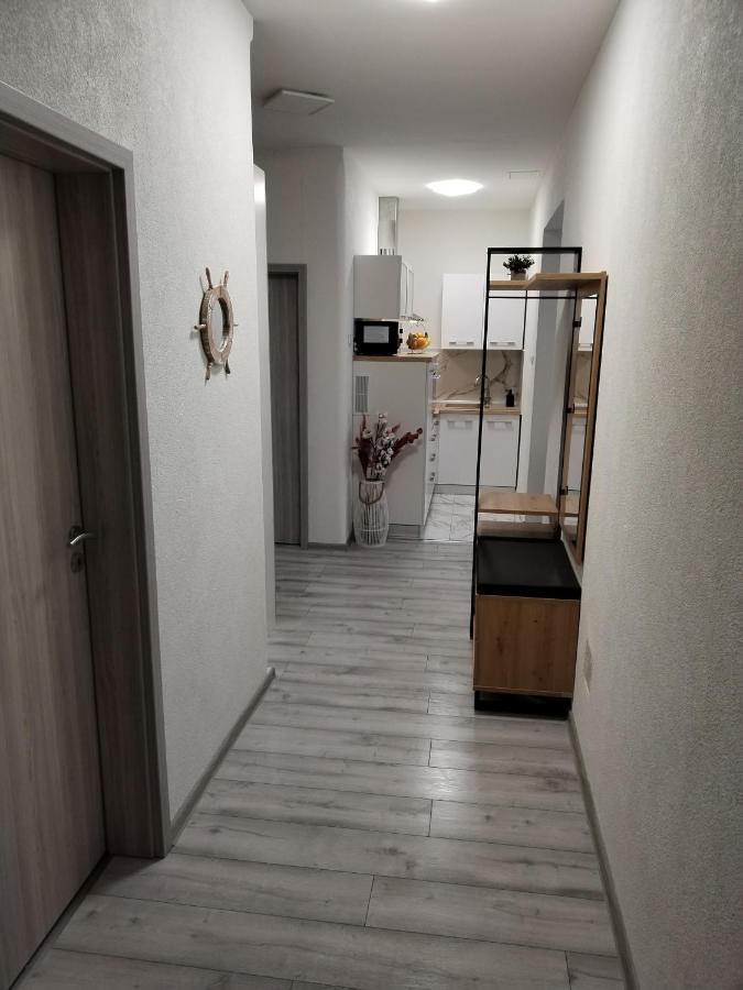 Apartman Zeko Rijeka Exteriör bild